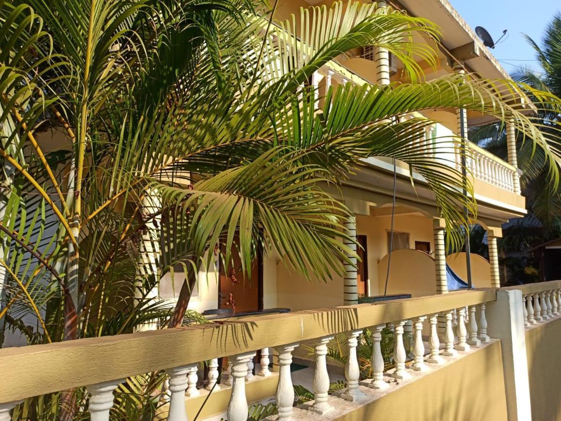 Regina Residency Inn Palolem Bagian luar foto