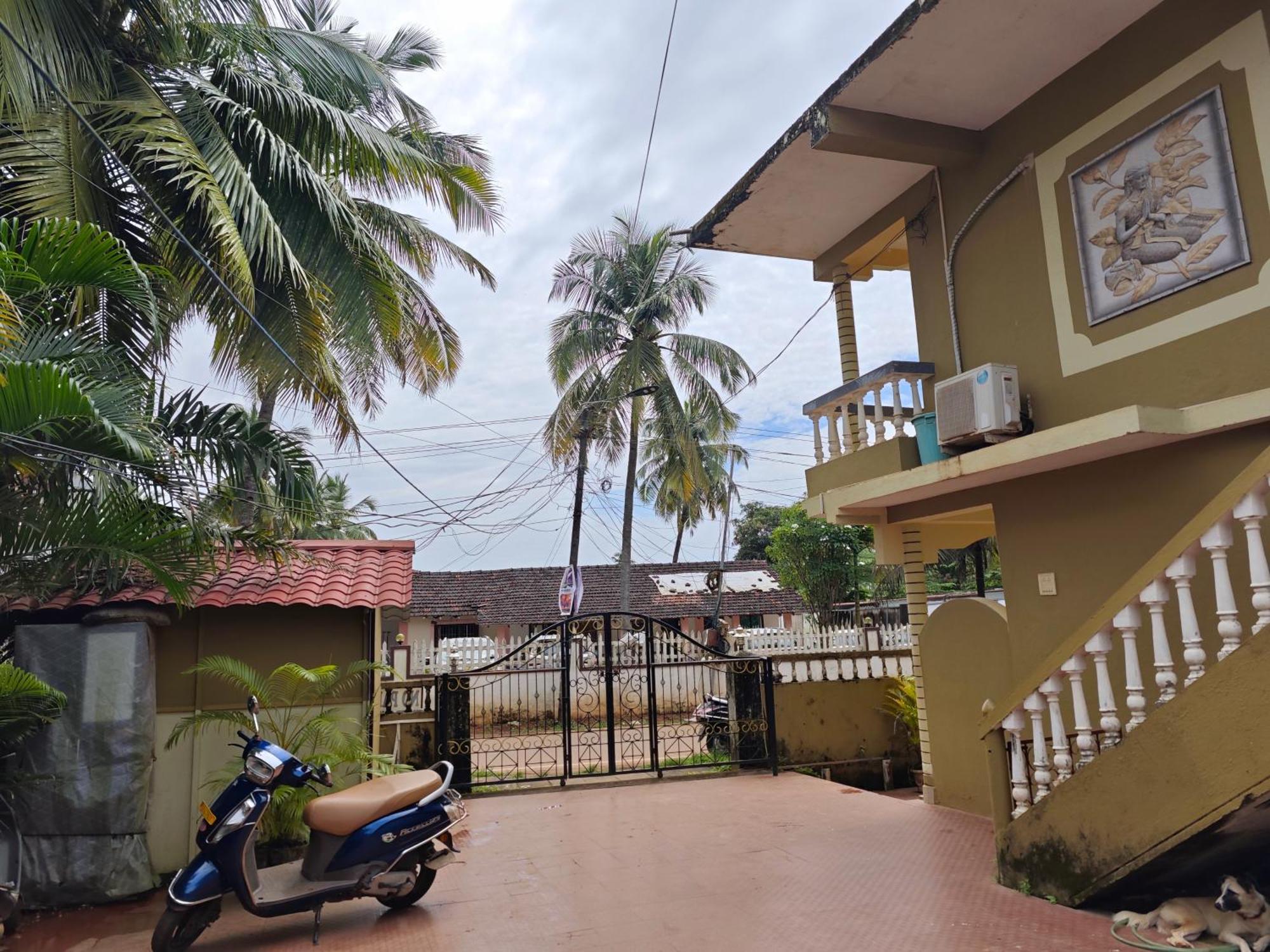 Regina Residency Inn Palolem Bagian luar foto