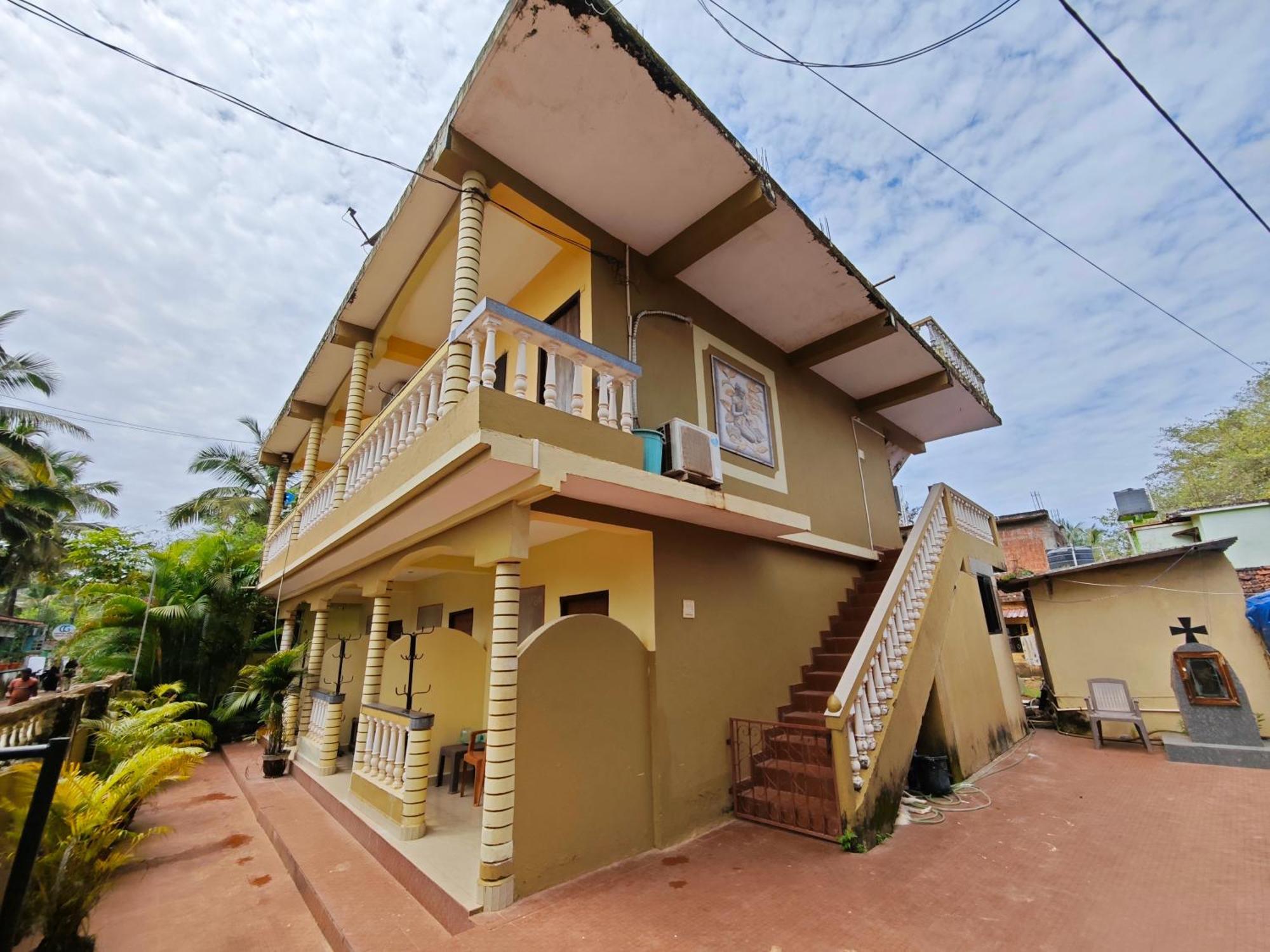 Regina Residency Inn Palolem Bagian luar foto