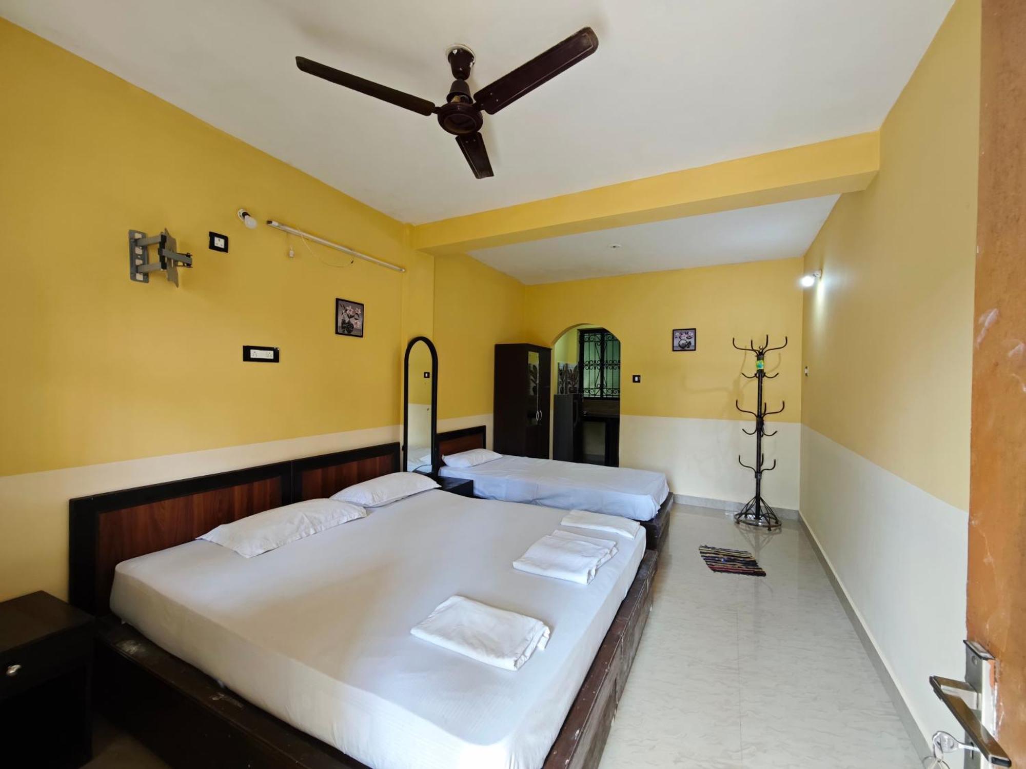Regina Residency Inn Palolem Bagian luar foto